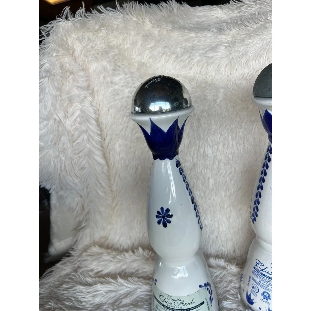 Clase Azul Empty Tequila‎ Bottles Set Hand Painted Ceramic Blue White Decor Bar
